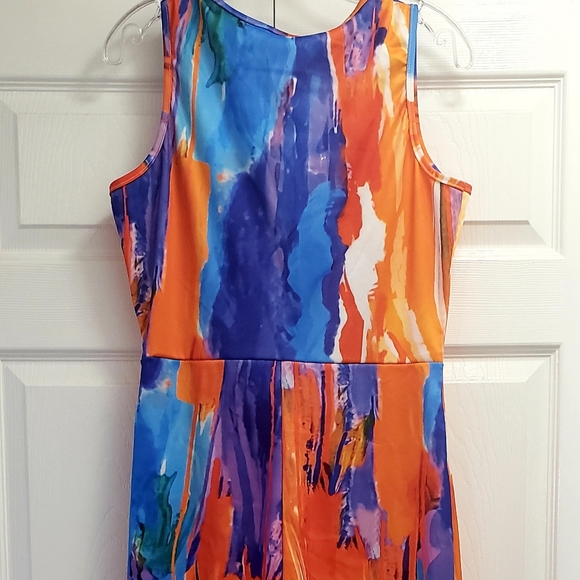 Multi-colored Back Out Jumpsuit. - Picture 4 of 8